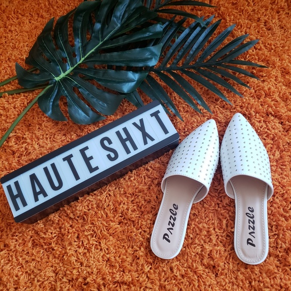 *SALE* NWOT Pazzle Studded Mules - Picture 4 of 5